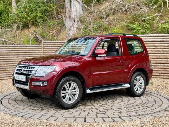 Mitsubishi Shogun 3.2 DI-DC SG2 3dr Diesel Auto 4WD Euro 6