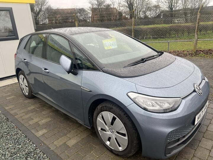 Volkswagen ID.3 Pro Performance 58kWh Life Auto 5dr