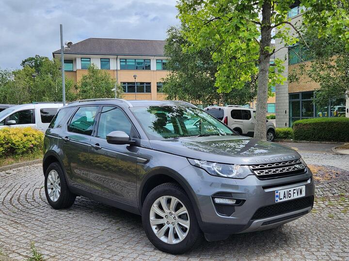 Land Rover Discovery Sport 2.0 TD4 SE Tech 4WD Euro 6 (s/s) 5dr Land Rover Discovery Sport 2.0 TD4 SE Tech 4WD Euro 6 (s/s) 5dr