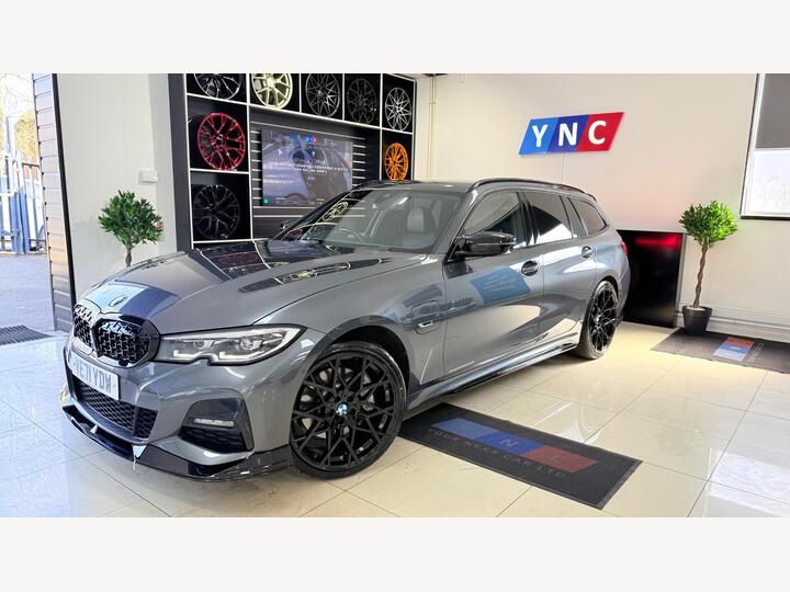 BMW 3 Series 2.0 330e 12kWh M Sport Touring Auto Euro 6 (s/s) 5dr