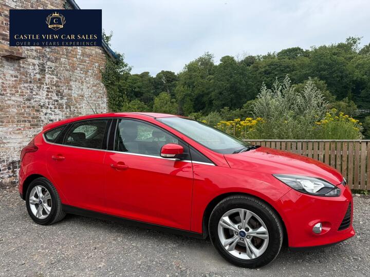 Ford Focus 1.6 Zetec Powershift Euro 5 5dr