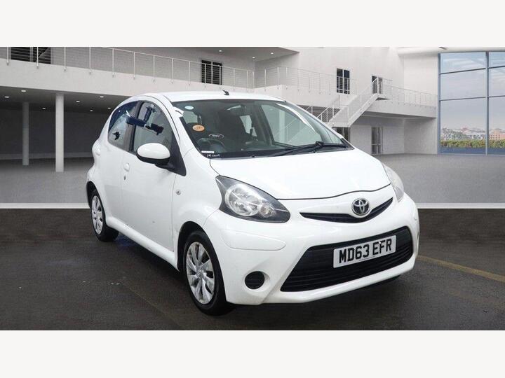 Toyota AYGO 1.0 VVT-i Move MultiMode Euro 5 5dr