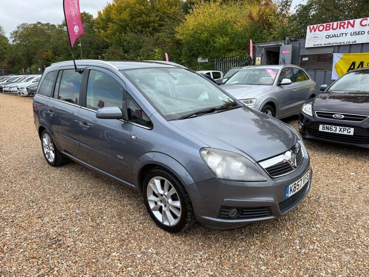 Vauxhall Zafira 2.0T Design Euro 4 5dr Vauxhall Zafira 2.0T Design Euro 4 5dr