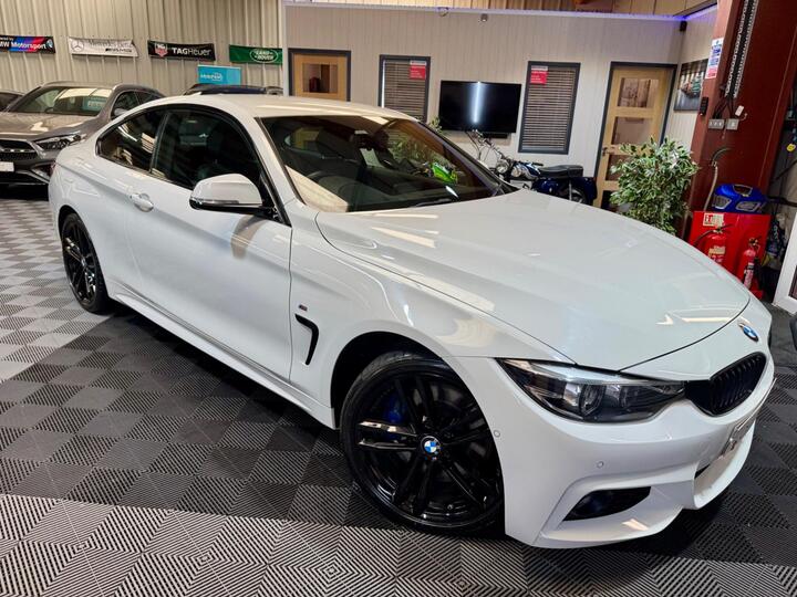 BMW 4 Series 3.0 430d M Sport Auto XDrive Euro 6 (s/s) 2dr BMW 4 Series 3.0 430d M Sport Auto XDrive Euro 6 (s/s) 2dr