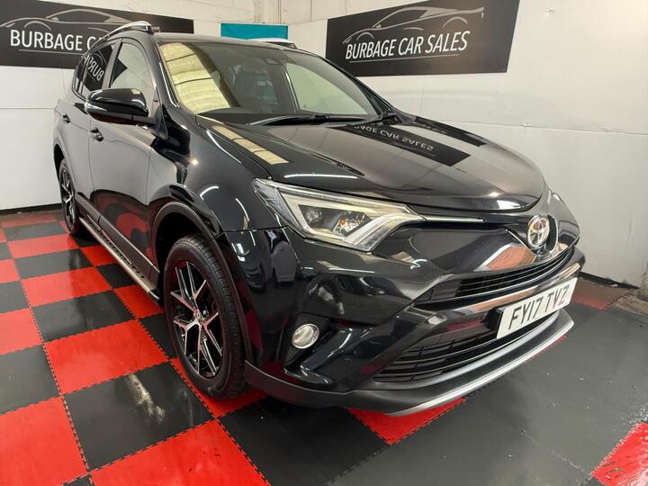 Toyota RAV4 2.0 D-4D Icon Euro 6 (s/s) 5dr (Safety Sense, Nav)