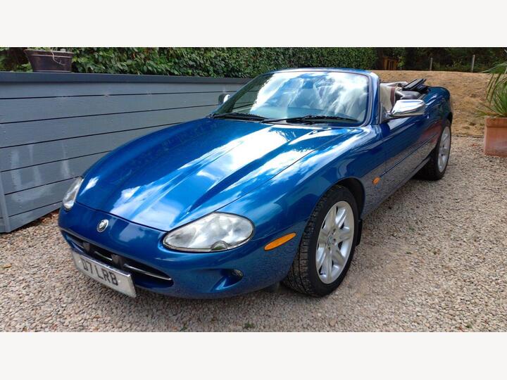 Jaguar XK8 4.0 2dr