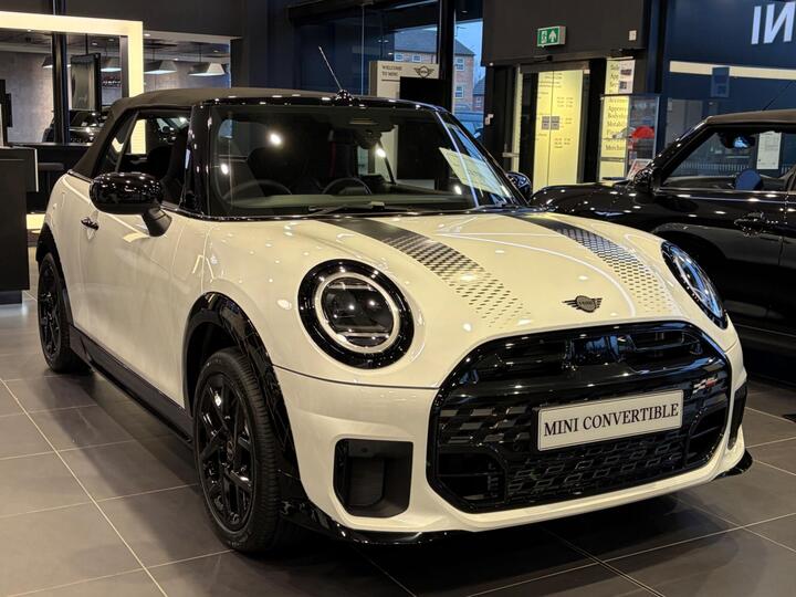 MINI Cooper Convertible 2.0S Sport Steptronic Euro 6 (s/s) 2dr