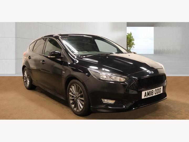 Ford Focus 1.0T EcoBoost ST-Line Euro 6 (s/s) 5dr