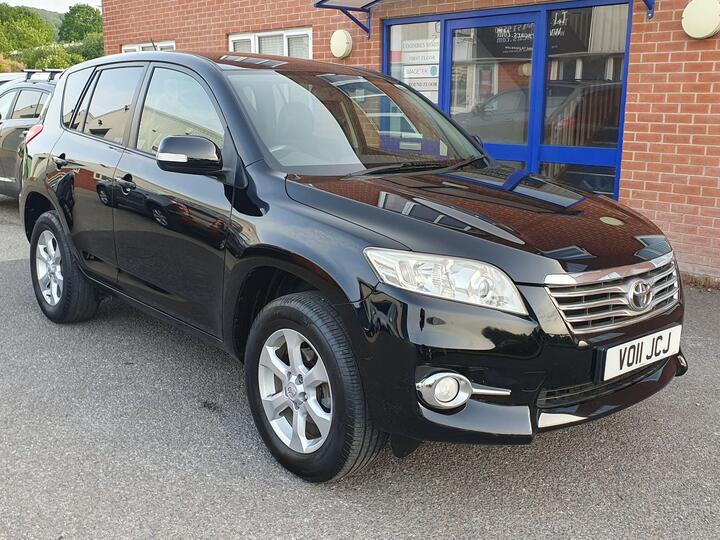 Toyota RAV4 2.2 D-4D XT-R 4WD Euro 5 5dr