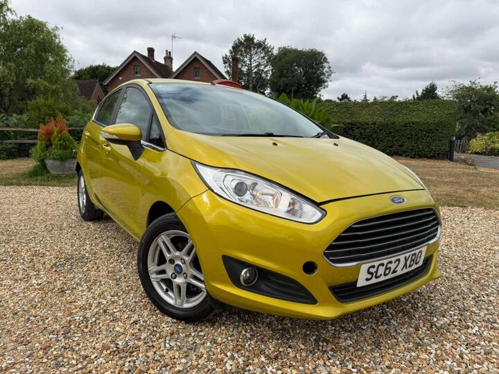 Ford FIESTA 1.6 Zetec Powershift Euro 5 5dr