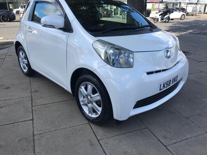 Toyota IQ 1.0 VVT-i 2 Multidrive Euro 4 3dr
