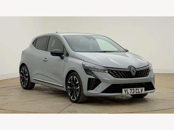 Renault Clio 1.6 E-TECH Techno Auto Euro 6 (s/s) 5dr