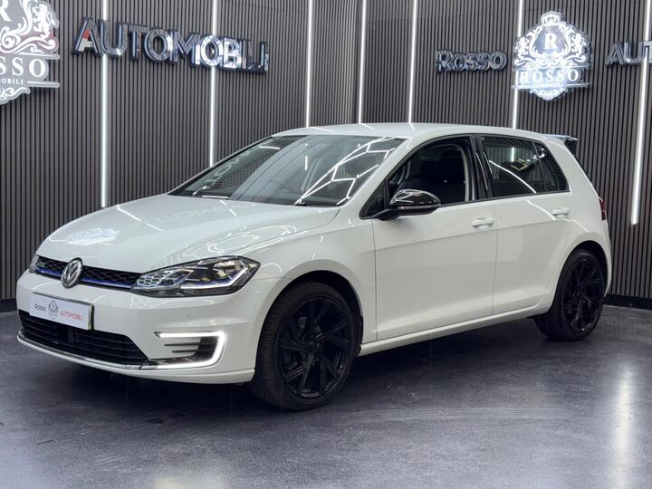 Volkswagen E-Golf 35.8kWh E-Golf Auto 5dr Volkswagen E-Golf 35.8kWh E-Golf Auto 5dr