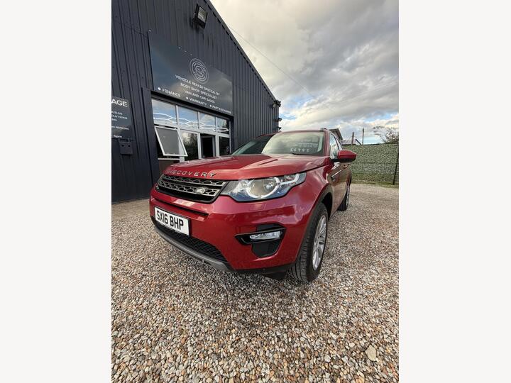 Land Rover Discovery Sport 2.0 TD4 SE Tech Auto 4WD Euro 6 (s/s) 5dr