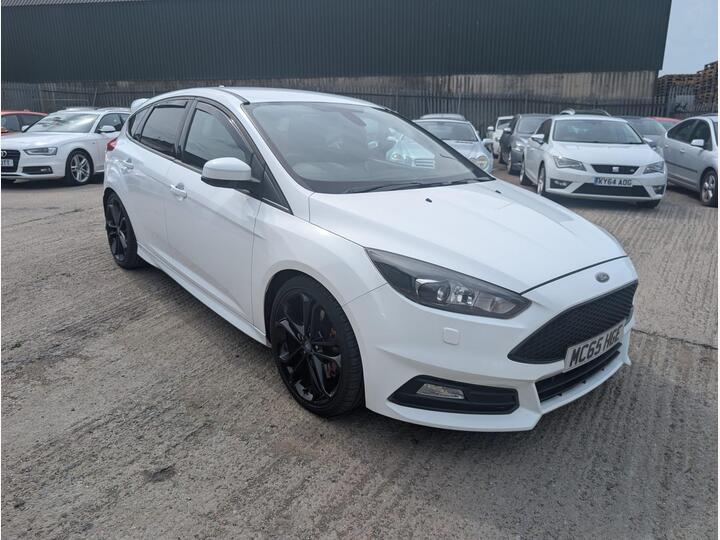 Ford Focus 2.0T EcoBoost ST-3 Euro 6 (s/s) 5dr