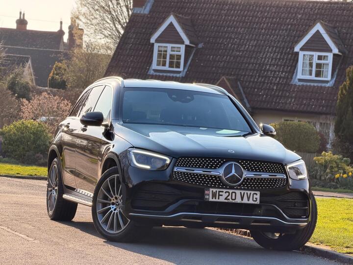 Mercedes-Benz GLC 2.0 GLC300d AMG Line (Premium) G-Tronic+ 4MATIC Euro 6 (s/s) 5dr Mercedes-Benz GLC 2.0 GLC300d AMG Line (Premium) G-Tronic+ 4MATIC Euro 6 (s/s) 5dr