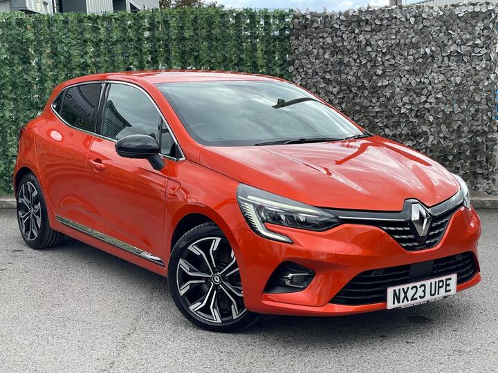 Renault Clio 1.6 E-TECH Techno Auto Euro 6 (s/s) 5dr