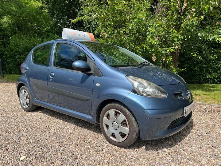 Toyota AYGO 1.0 VVT-i Blue Euro 4 5dr