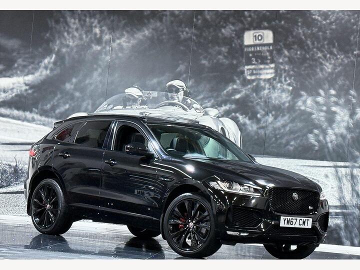 Jaguar F-PACE 3.0 D300 V6 S Auto AWD Euro 6 (s/s) 5dr
