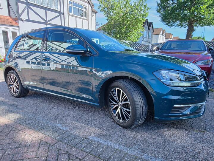 Volkswagen Golf 1.4 TSI BlueMotion Tech SE Nav DSG Euro 6 (s/s) 5dr