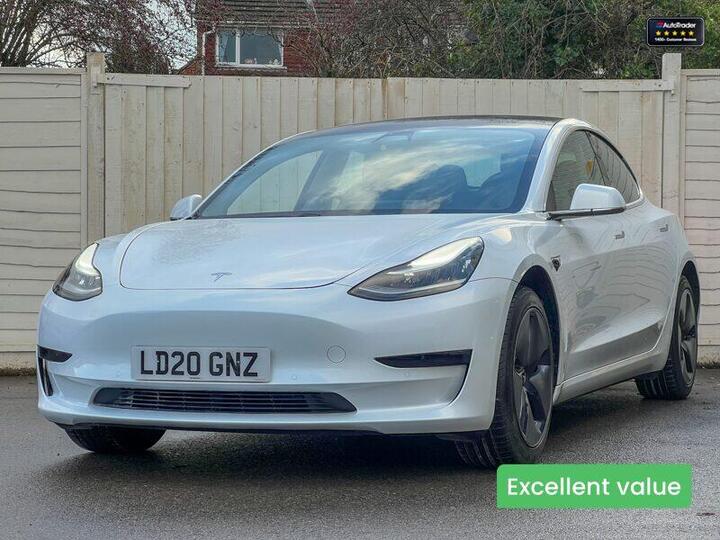Tesla Model 3 Standard Range Plus Auto RWD 4dr