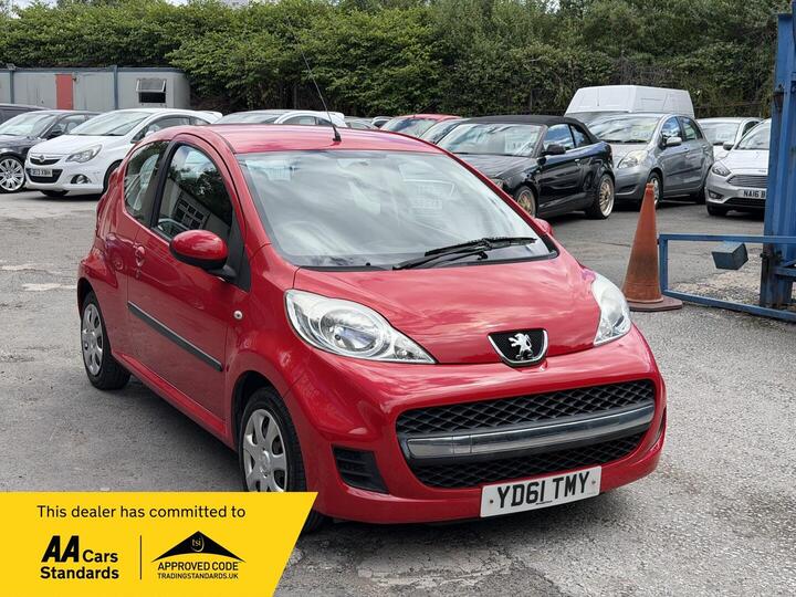 Peugeot 107 1.0 12V Urban 2 Tronic Euro 5 3dr