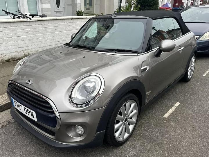 MINI Convertible 1.5 Cooper Euro 6 (s/s) 2dr