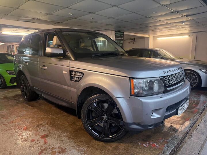 Land Rover Range Rover Sport 3.0 SD V6 HSE Black Auto 4WD Euro 5 5dr