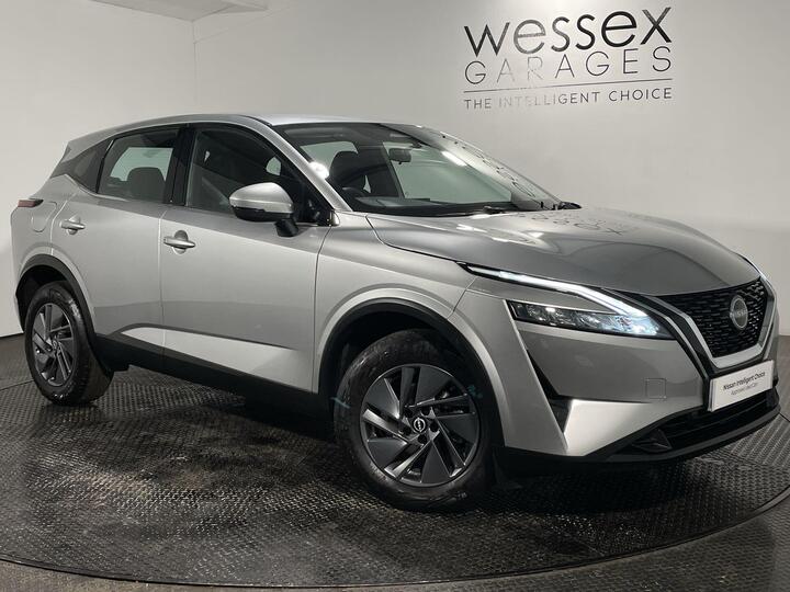 Nissan Qashqai 1.3 DIG-T MHEV Acenta Premium XTRON Euro 6 (s/s) 5dr