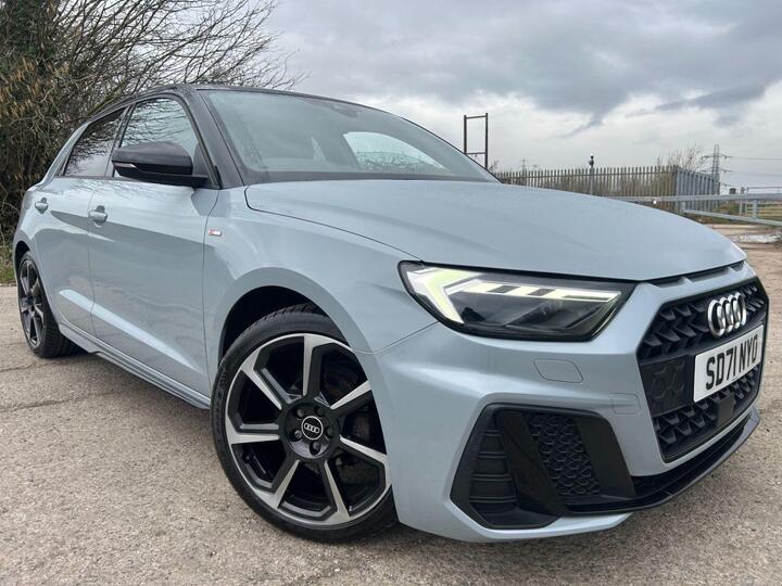 Audi A1 1.0 TFSI 25 Black Edition Sportback Euro 6 (s/s) 5dr