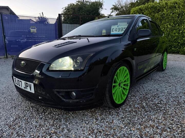 Ford Focus 2.5 SIV ST-2 5dr