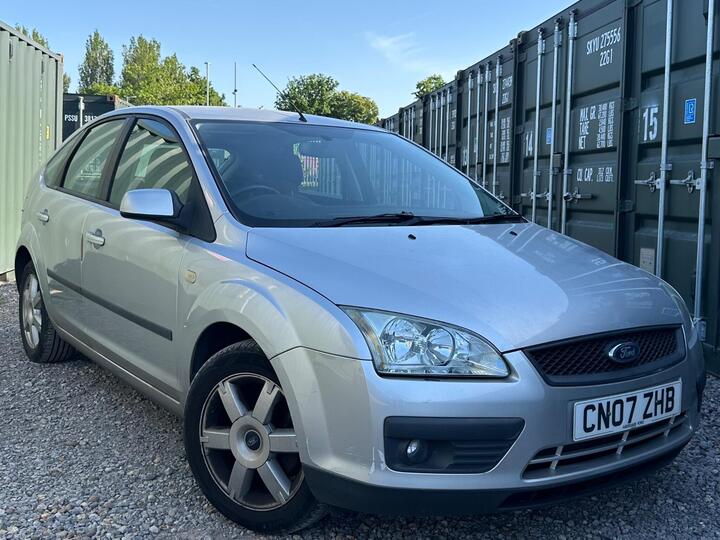 Ford Focus 1.6 Sport 5dr