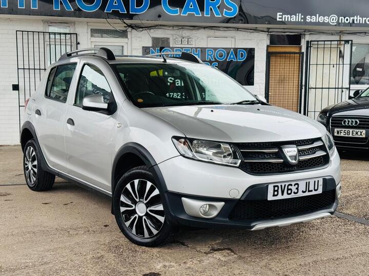 Dacia Sandero Stepway 1.5 DCi Laureate Euro 5 5dr