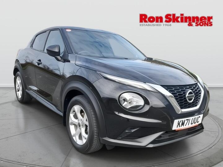 Nissan JUKE 1.0 DIG-T N-Connecta Euro 6 (s/s) 5dr Nissan JUKE 1.0 DIG-T N-Connecta Euro 6 (s/s) 5dr