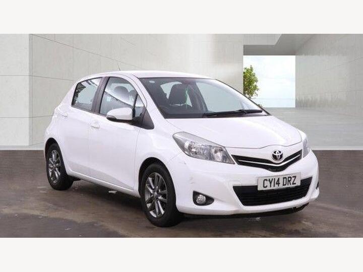 Toyota Yaris 1.33 Dual VVT-i Icon Plus Euro 5 5dr