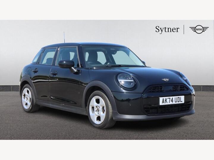 MINI Hatch 1.5C Classic Steptronic Euro 6 (s/s) 5dr