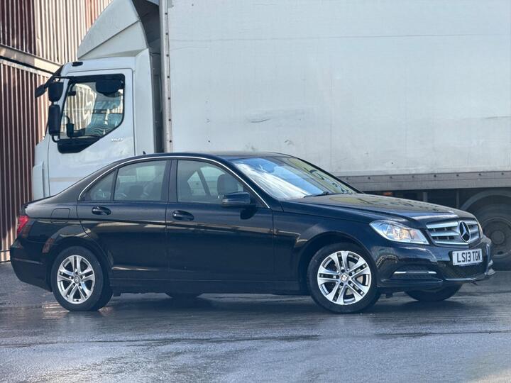 Mercedes-Benz C Class 2.1 C200 CDI BlueEfficiency Executive SE Euro 5 (s/s) 4dr