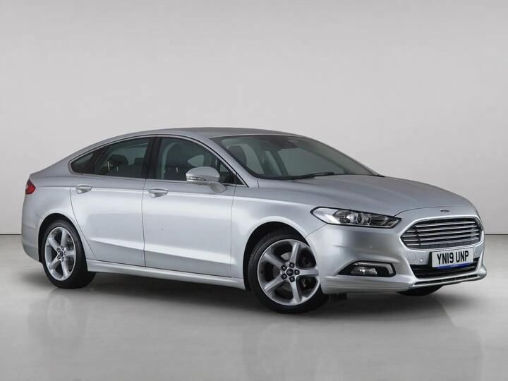 Ford Mondeo 2.0 TDCi Titanium Edition Powershift Euro 6 (s/s) 5dr