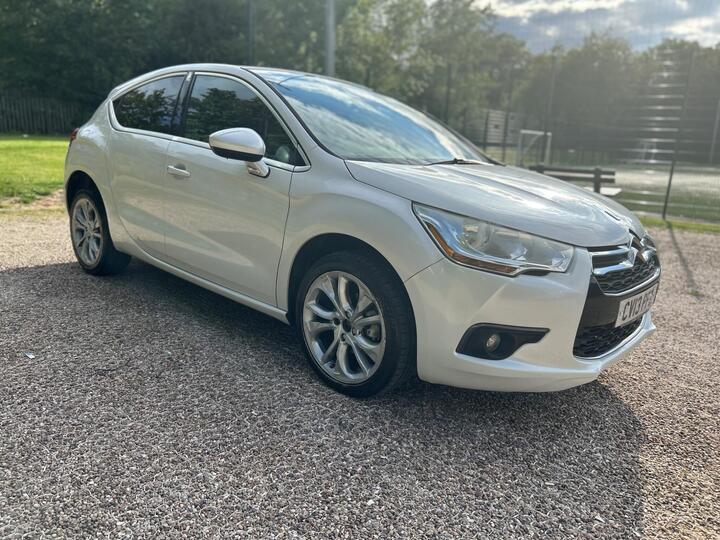 Citroen DS4 1.6 E-HDi Airdream DStyle EGS6 Euro 5 (s/s) 5dr
