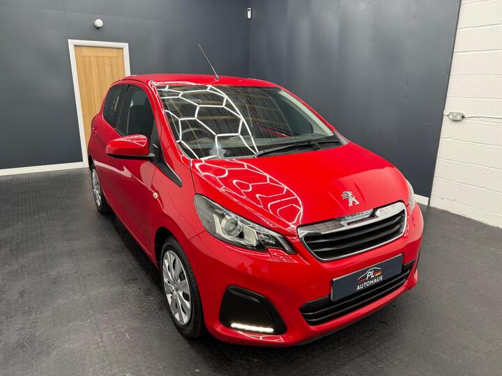 Peugeot 108 1.0 Active Euro 6 5dr Peugeot 108 1.0 Active Euro 6 5dr