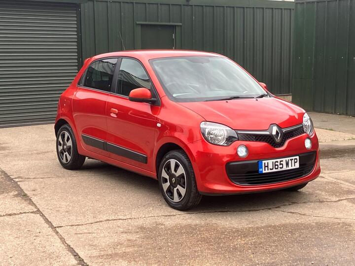 Renault Twingo 1.0 SCe Play Euro 6 5dr Renault Twingo 1.0 SCe Play Euro 6 5dr