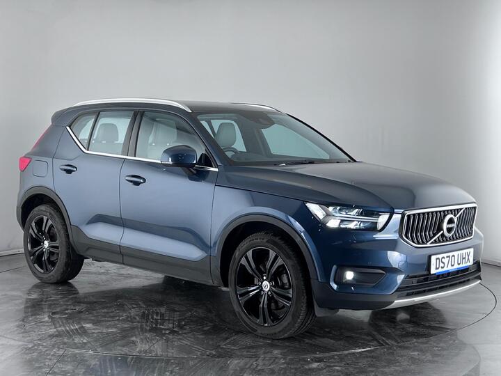 Volvo XC40 2.0 B4 MHEV Inscription Pro Auto Euro 6 (s/s) 5dr