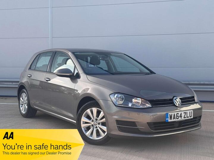 Volkswagen Golf 1.6 TDI BlueMotion Tech SE DSG Euro 5 (s/s) 5dr
