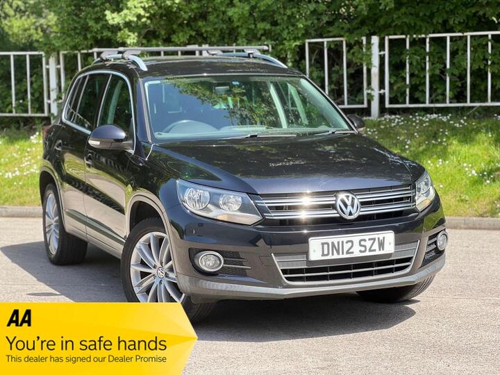 Volkswagen Tiguan 2.0 TDI Sport 4WD Euro 5 5dr
