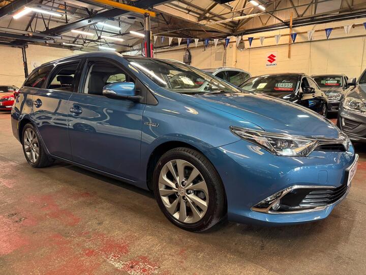 Toyota Auris 1.8 VVT-h Excel Touring Sports CVT Euro 6 (s/s) 5dr (Safety Sense)