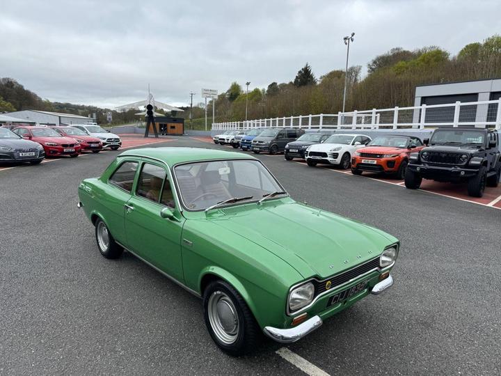 Ford ESCORT Mk1 Twin Cam Lotus Fully Restored Concours Show Winner