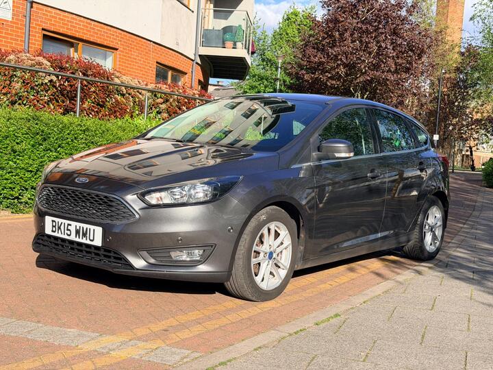 Ford Focus 1.6 TDCi Zetec Euro 5 (s/s) 5dr