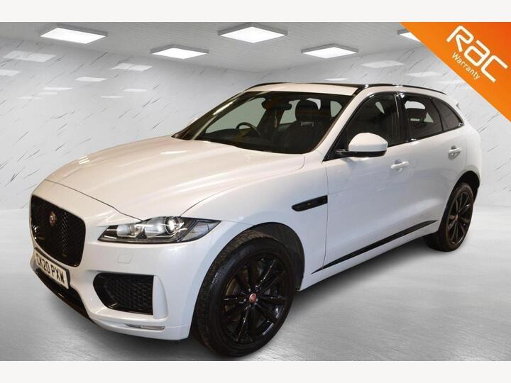Jaguar F-PACE 2.0 D180 Chequered Flag Auto AWD Euro 6 (s/s) 5dr Jaguar F-PACE 2.0 D180 Chequered Flag Auto AWD Euro 6 (s/s) 5dr