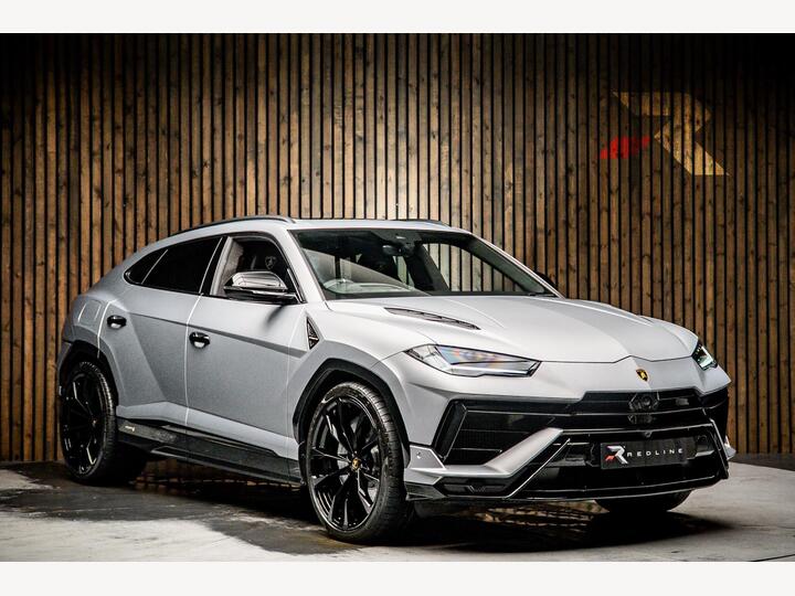 Lamborghini Urus 4.0 V8 BiTurbo S Auto 4WD Euro 6 5dr Lamborghini Urus 4.0 V8 BiTurbo S Auto 4WD Euro 6 5dr