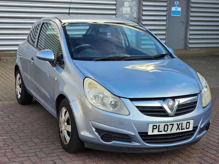 Vauxhall Corsa 1.4i 16v Club 3dr